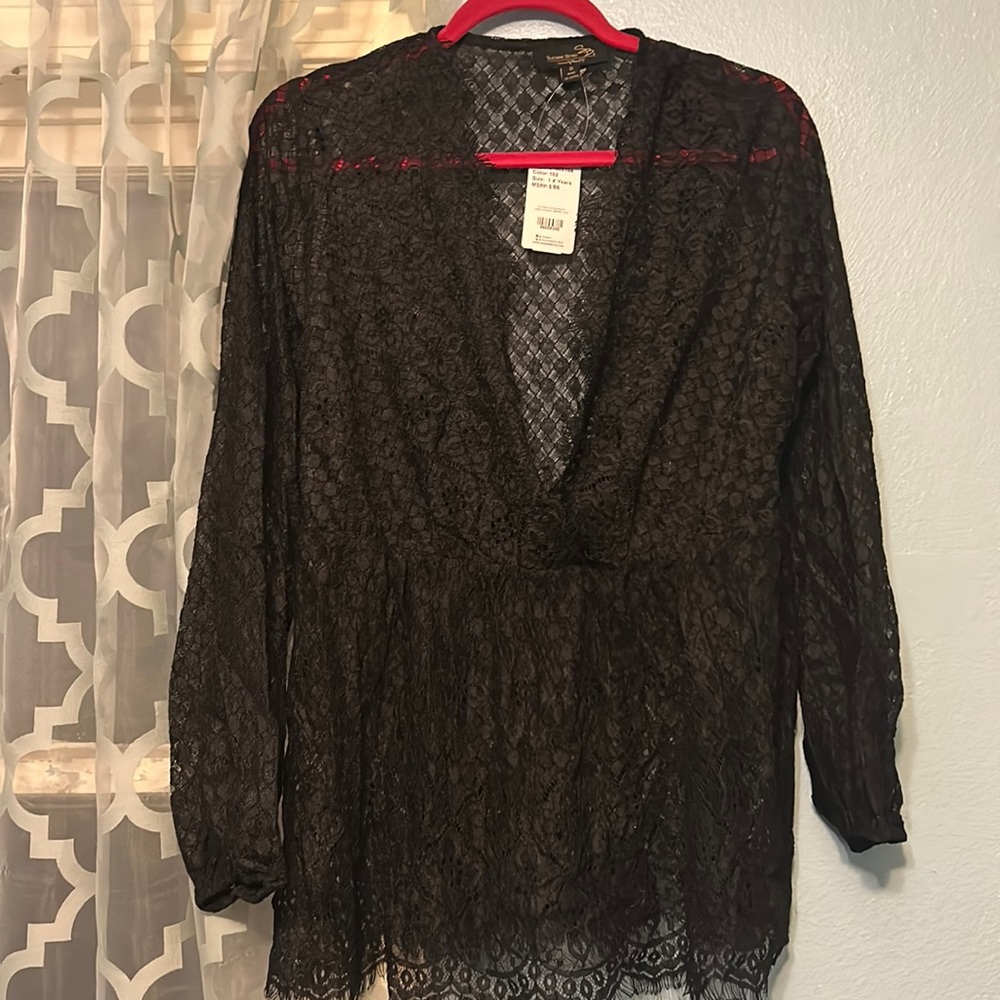 Suzanne betro top